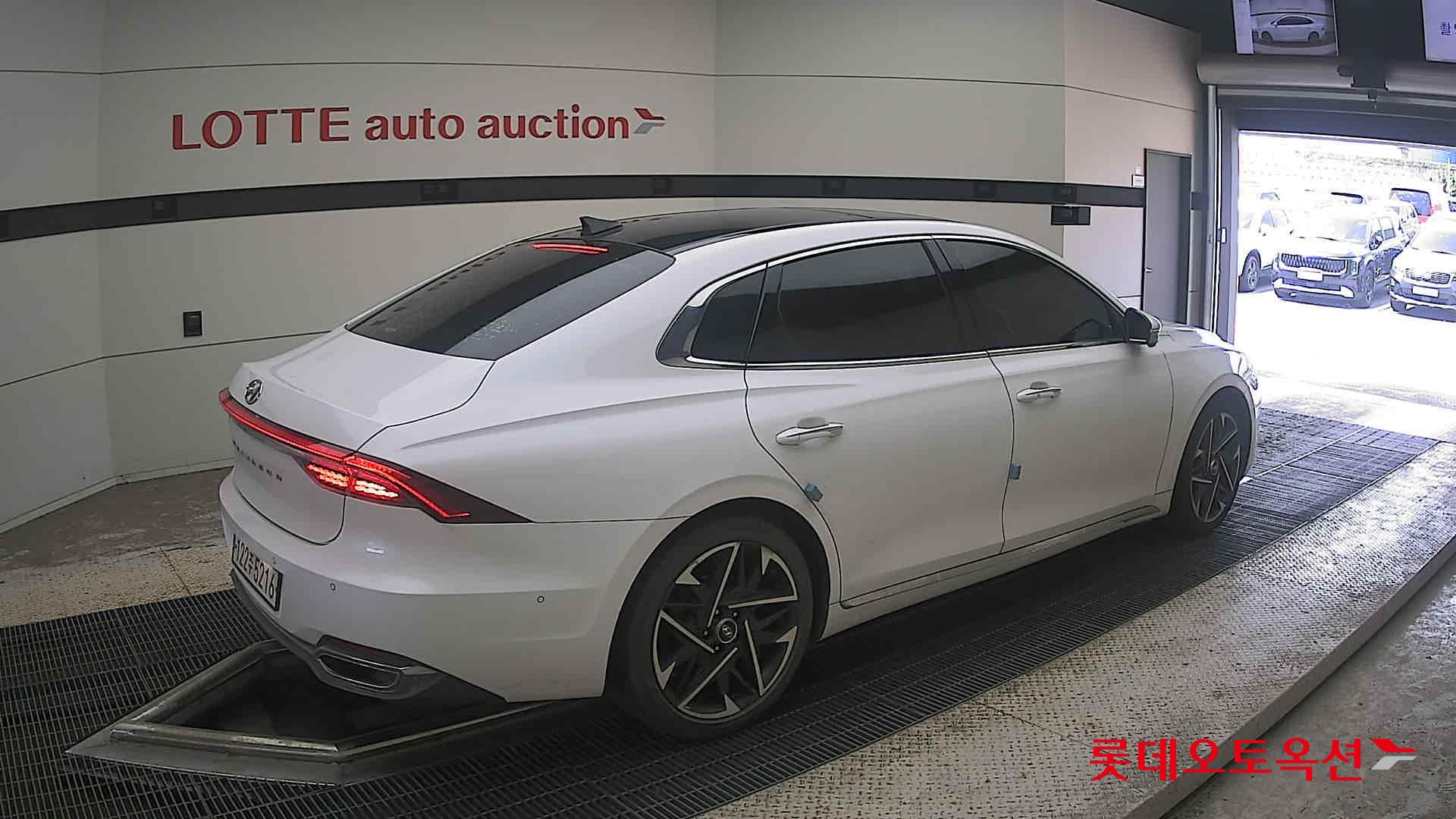 2020 - hyundai grandeur