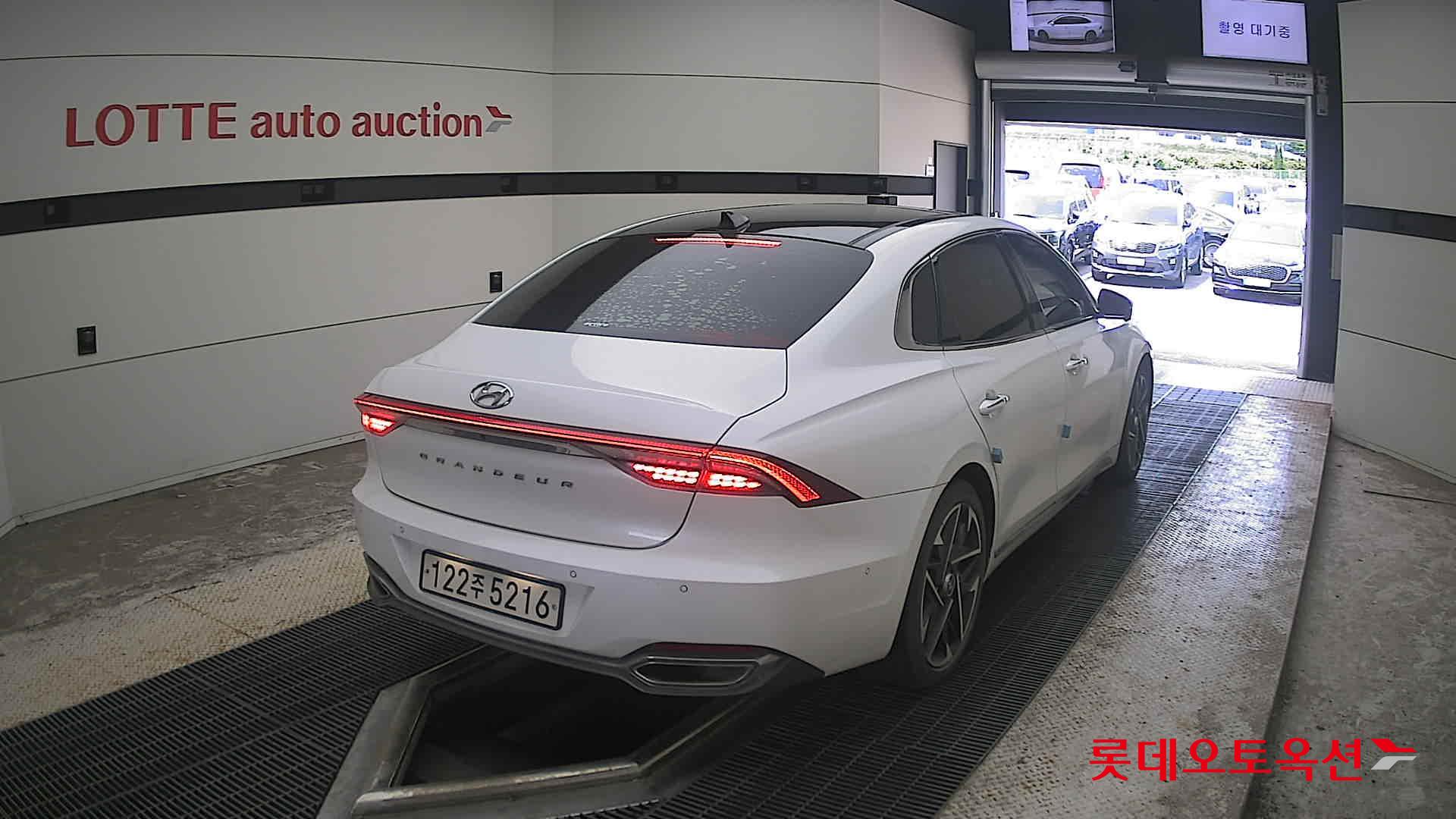 2020 - hyundai grandeur