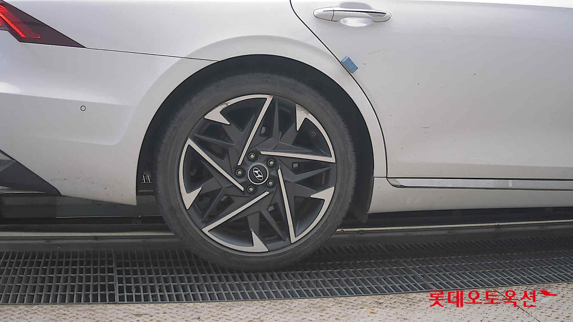 2020 - hyundai grandeur