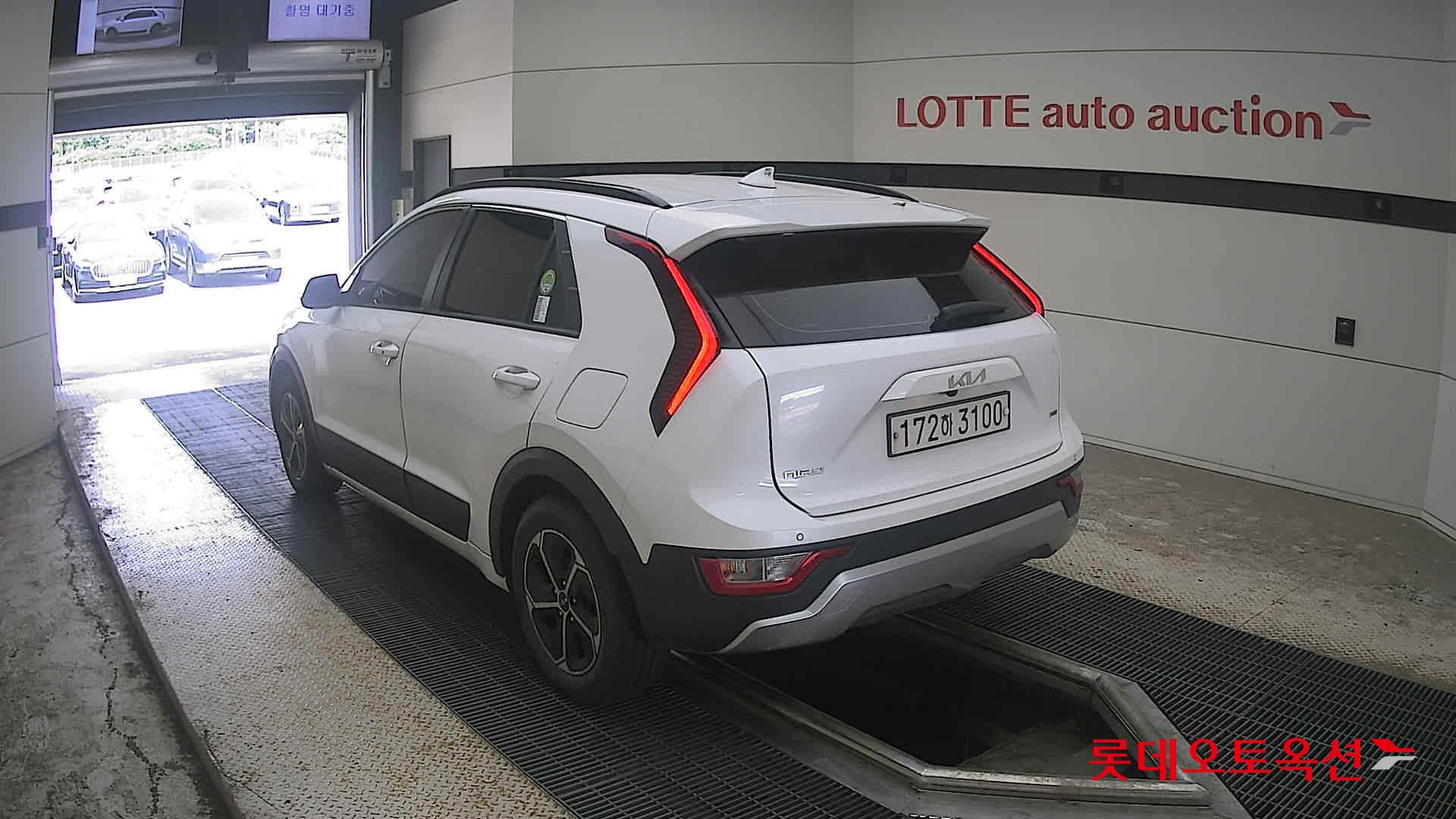 2022 - kia niro