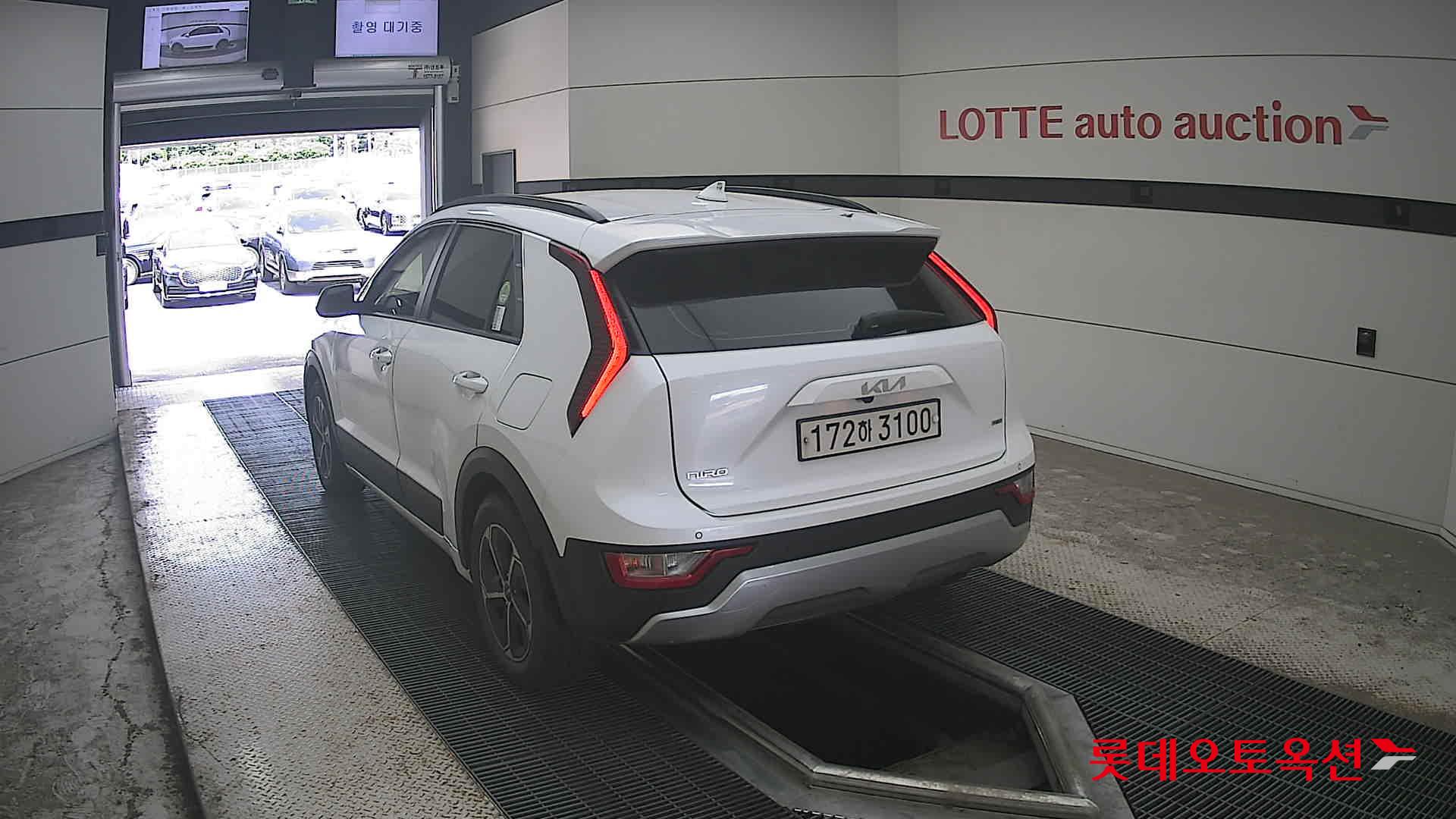 2022 - kia niro