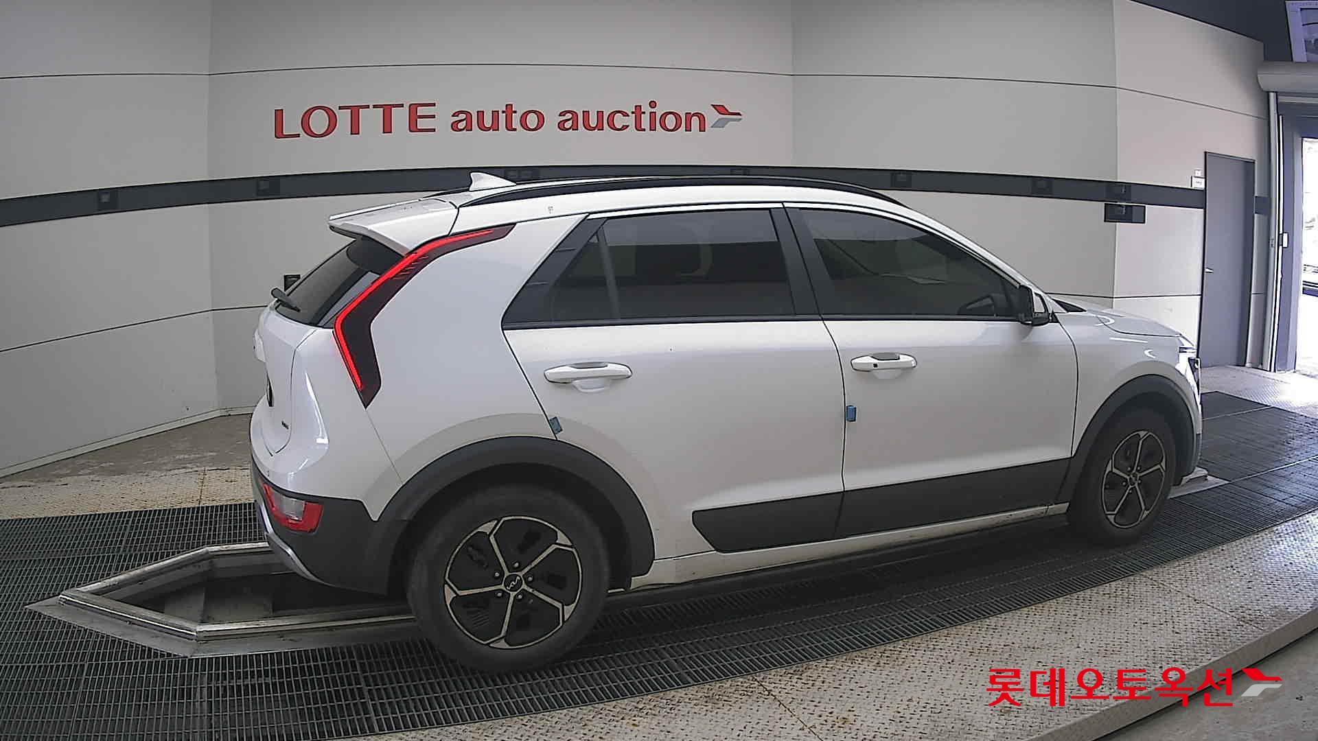 2022 - kia niro
