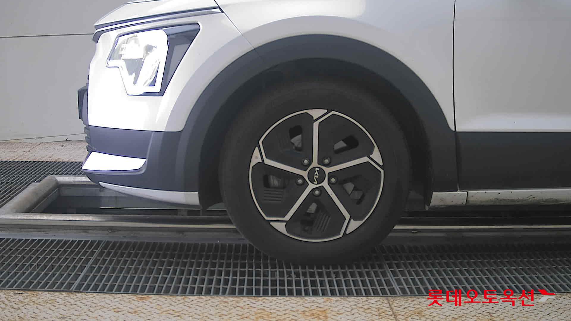 2022 - kia niro