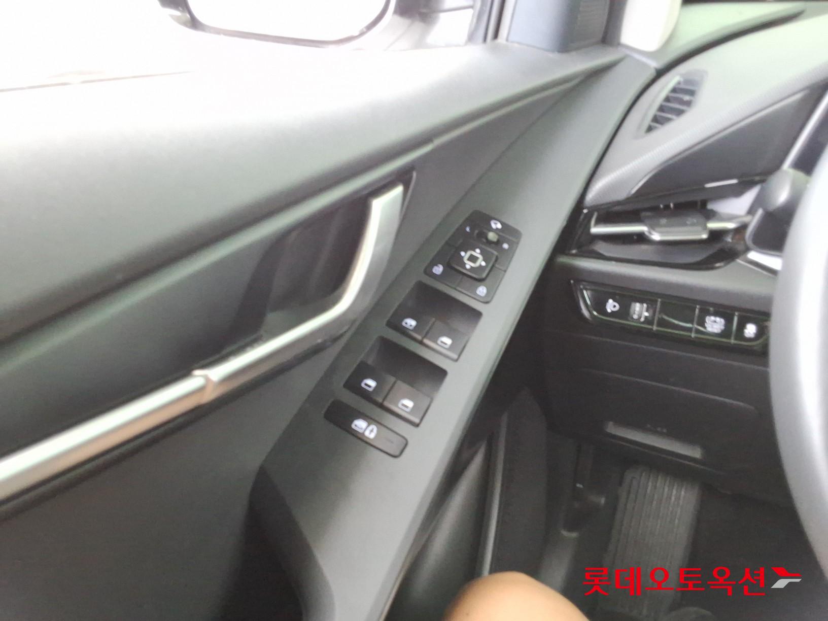 2022 - kia niro