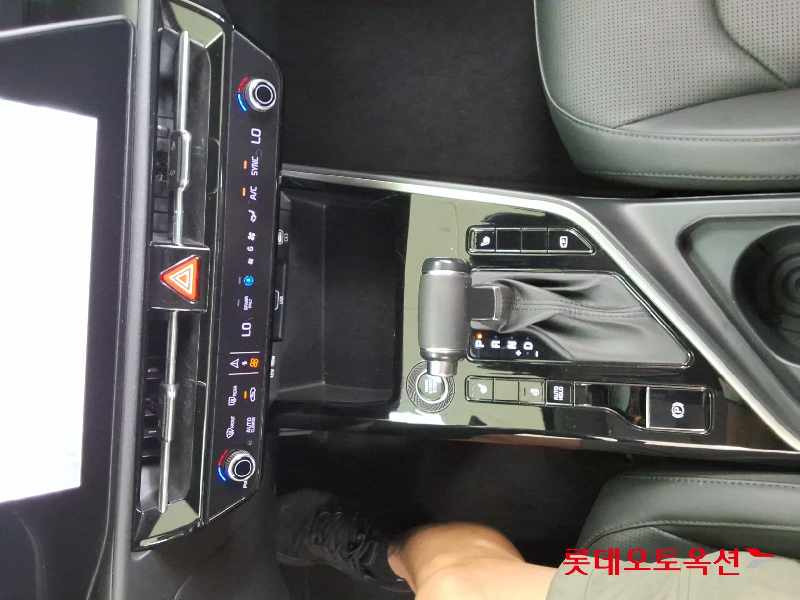 2022 - kia niro