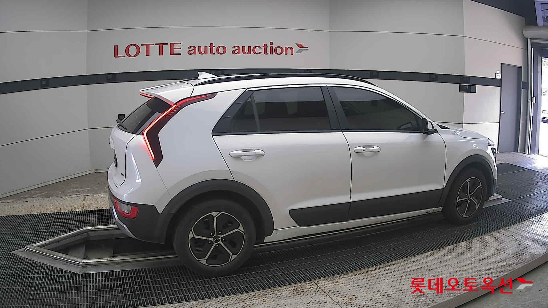 2022 - kia niro