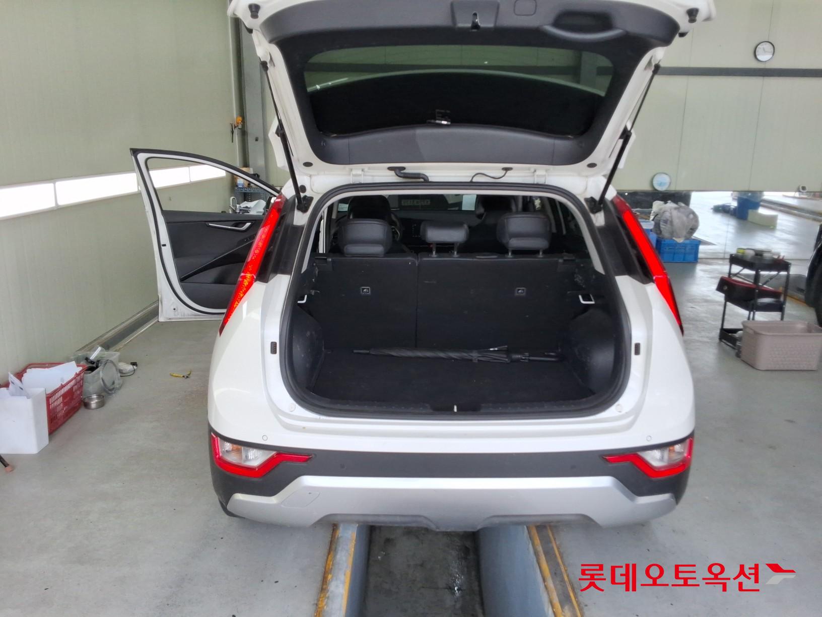 2022 - kia niro