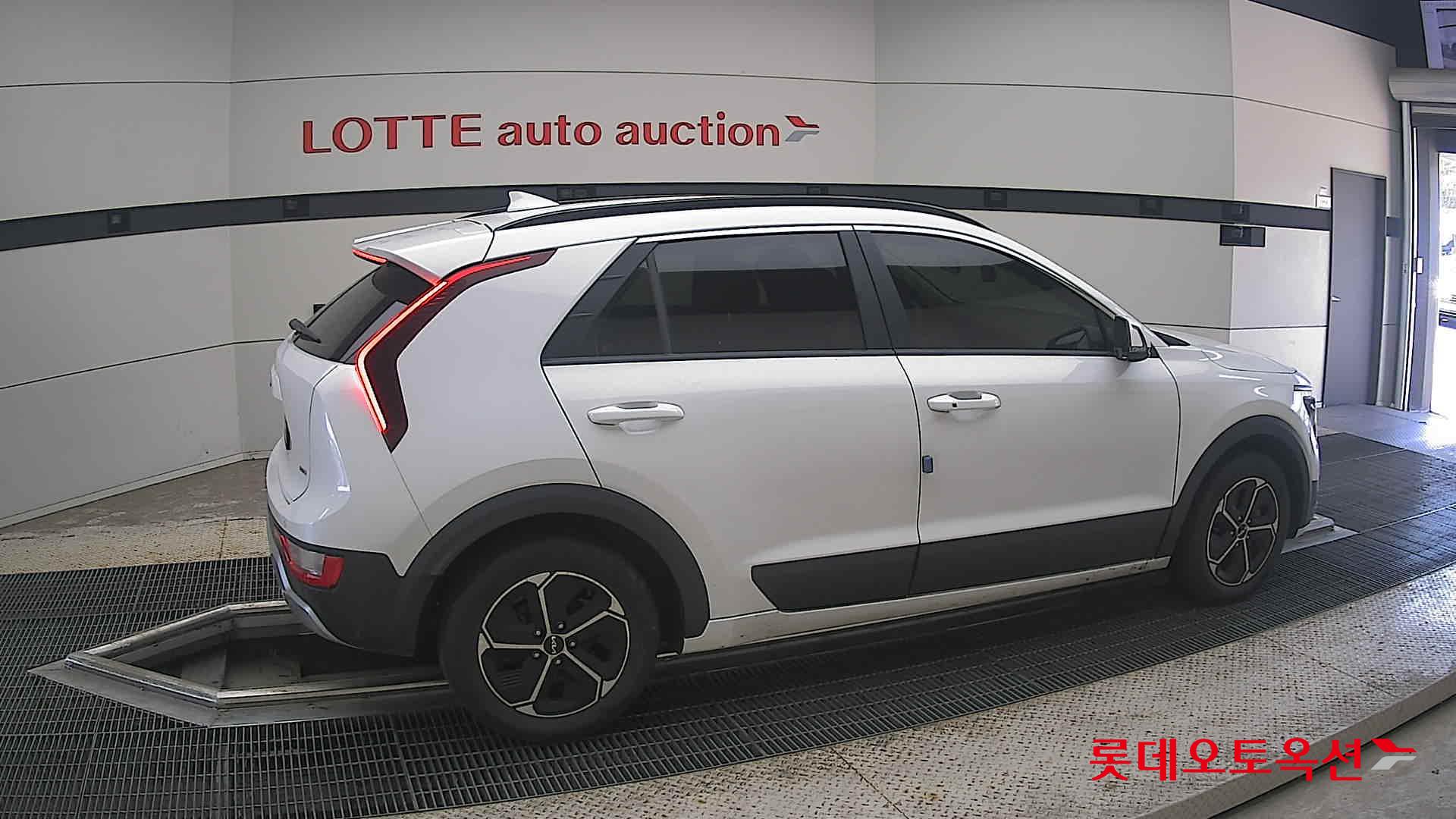 2022 - kia niro