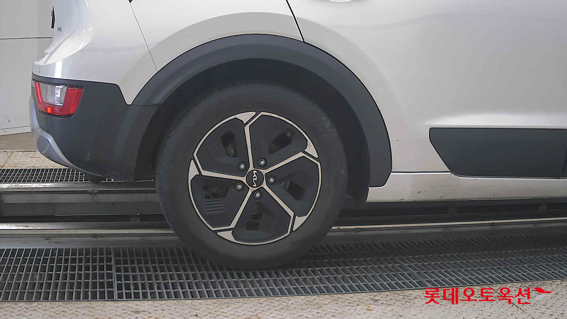 2022 - kia niro