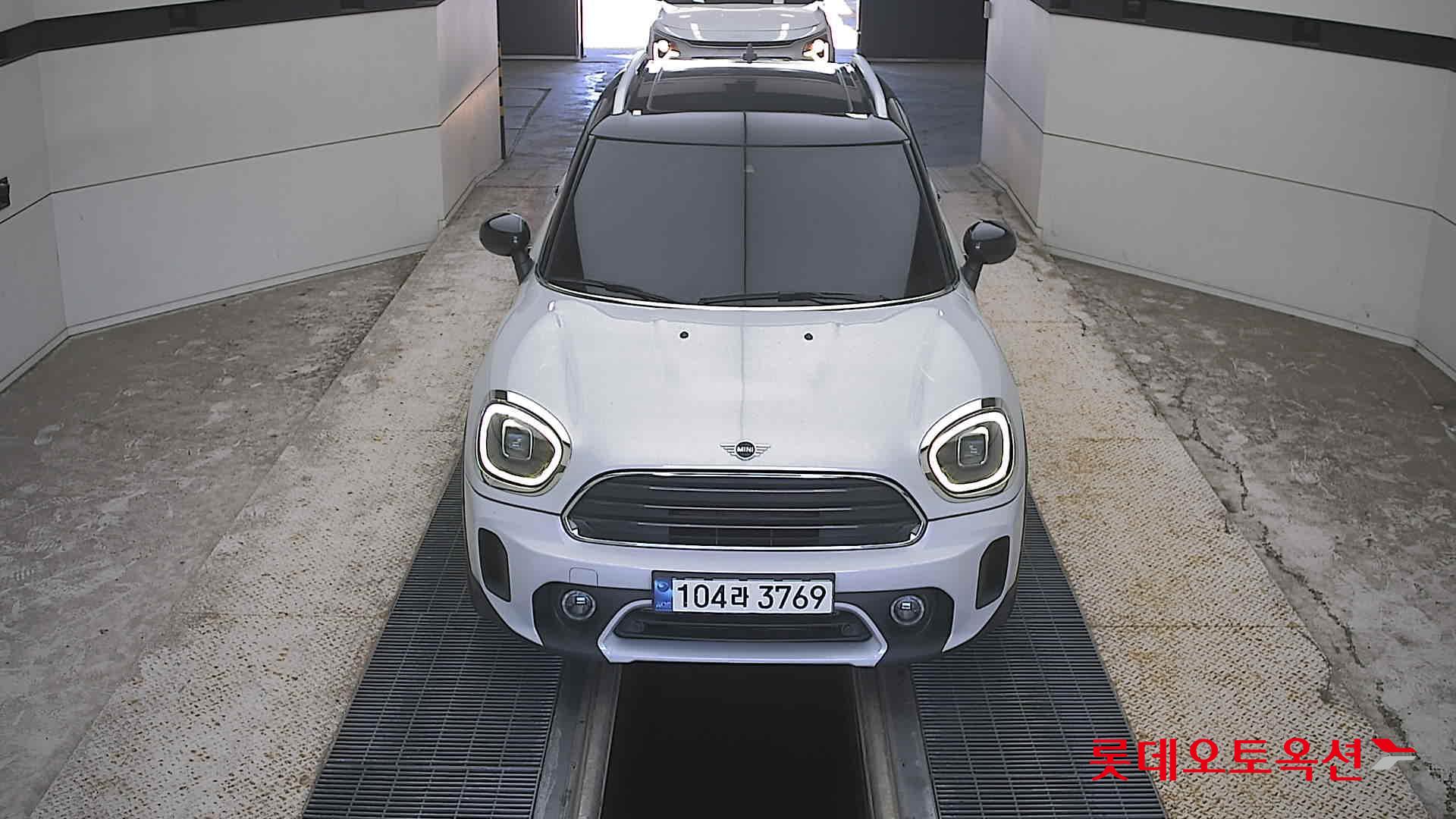 Mini Cooper 2023 — صورة 1