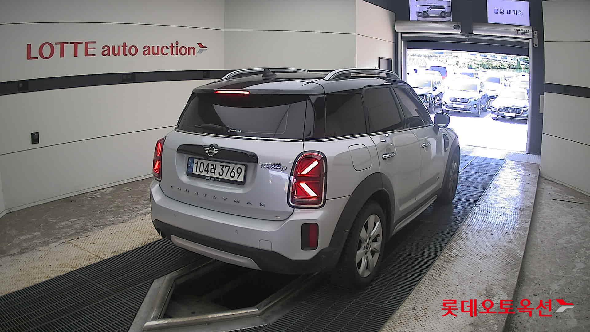 Mini Cooper 2023 — صورة 13