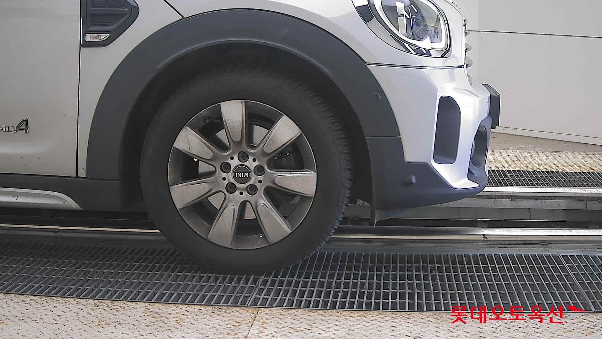 Mini Cooper 2023 — صورة 23