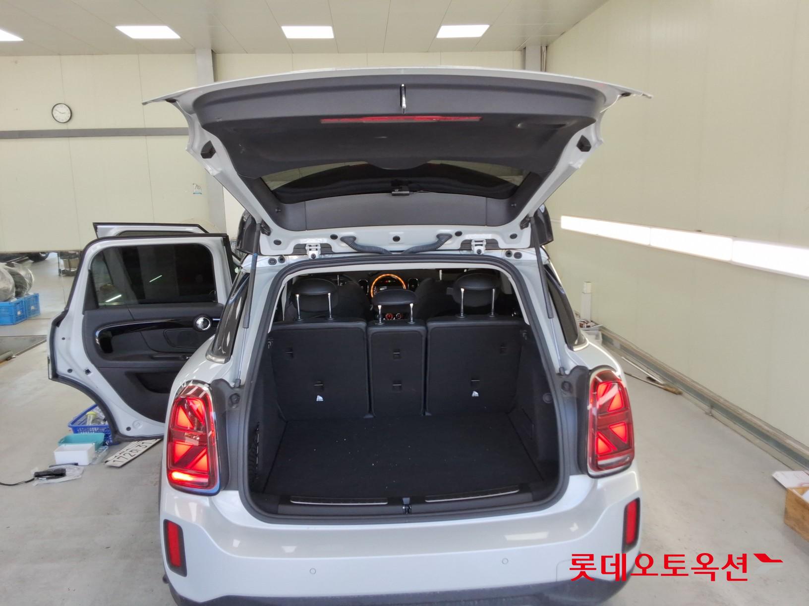 Mini Cooper 2023 — صورة 37