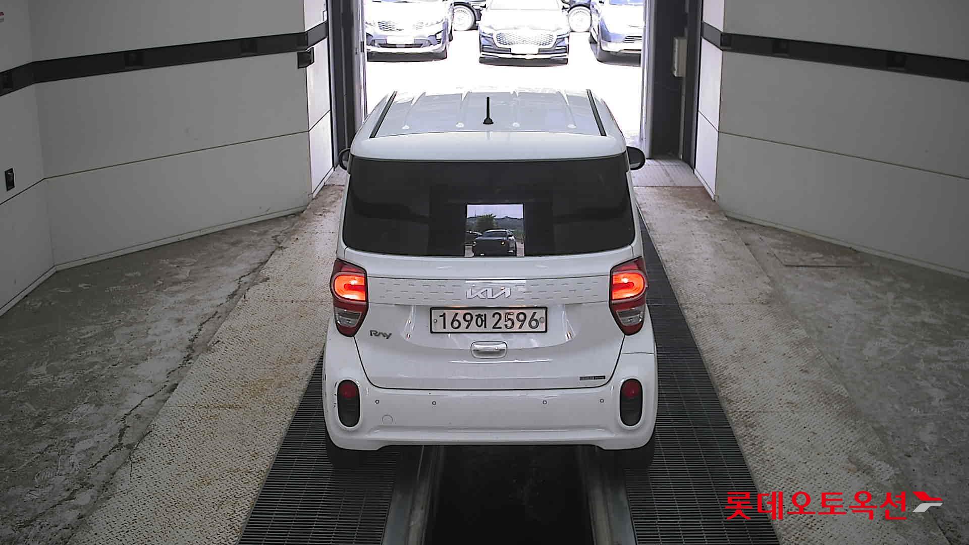 2022 - kia ray