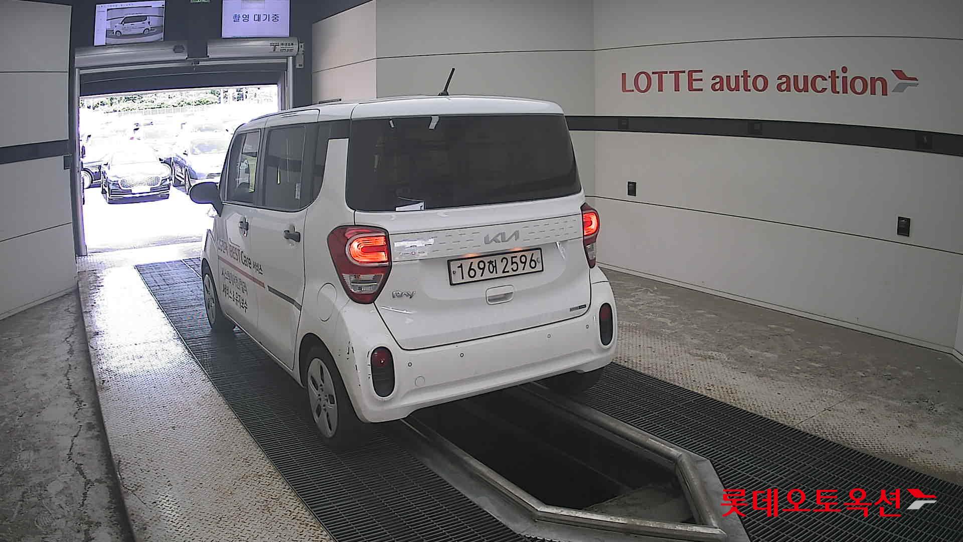 2022 - kia ray