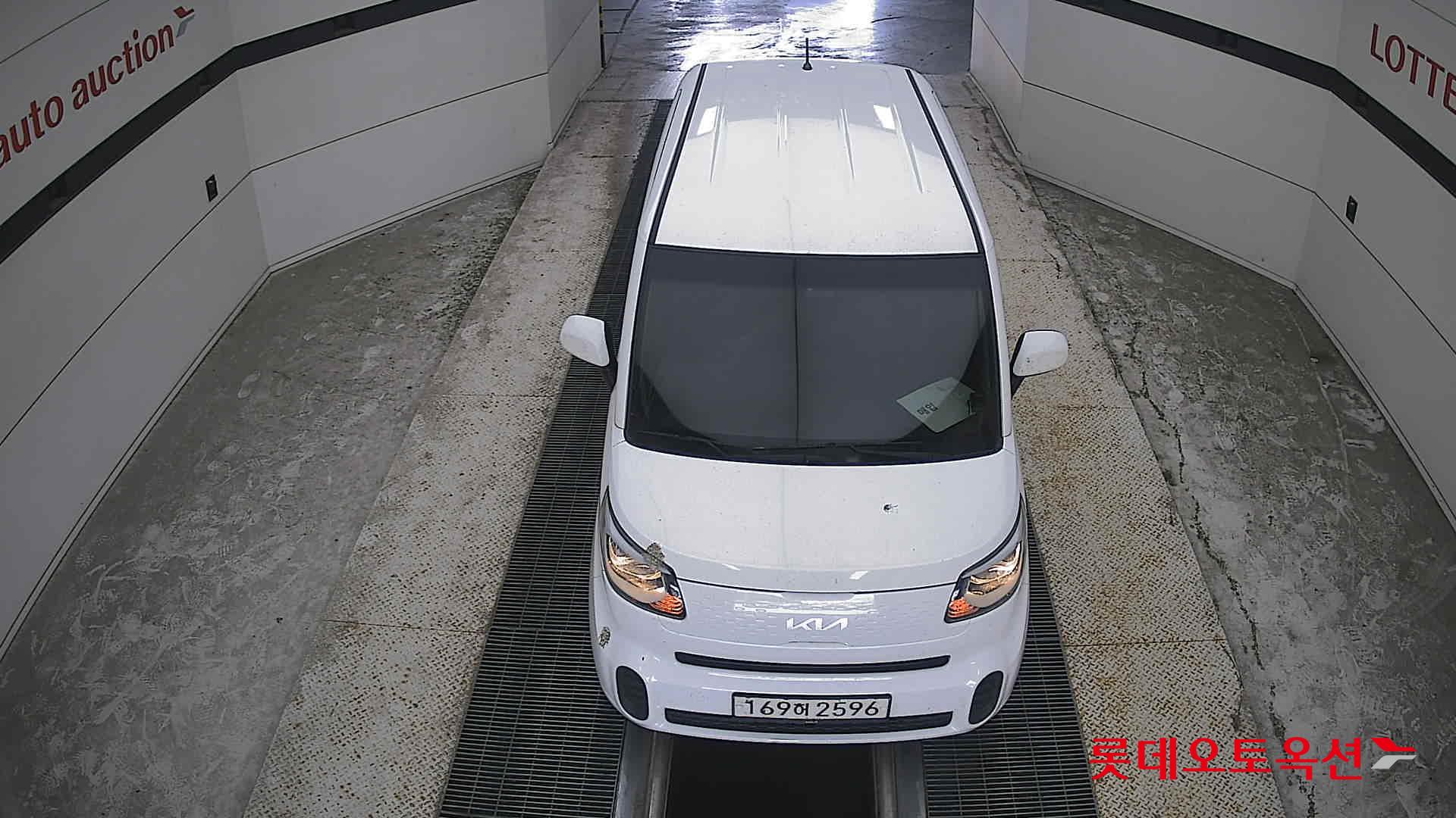 2022 - kia ray