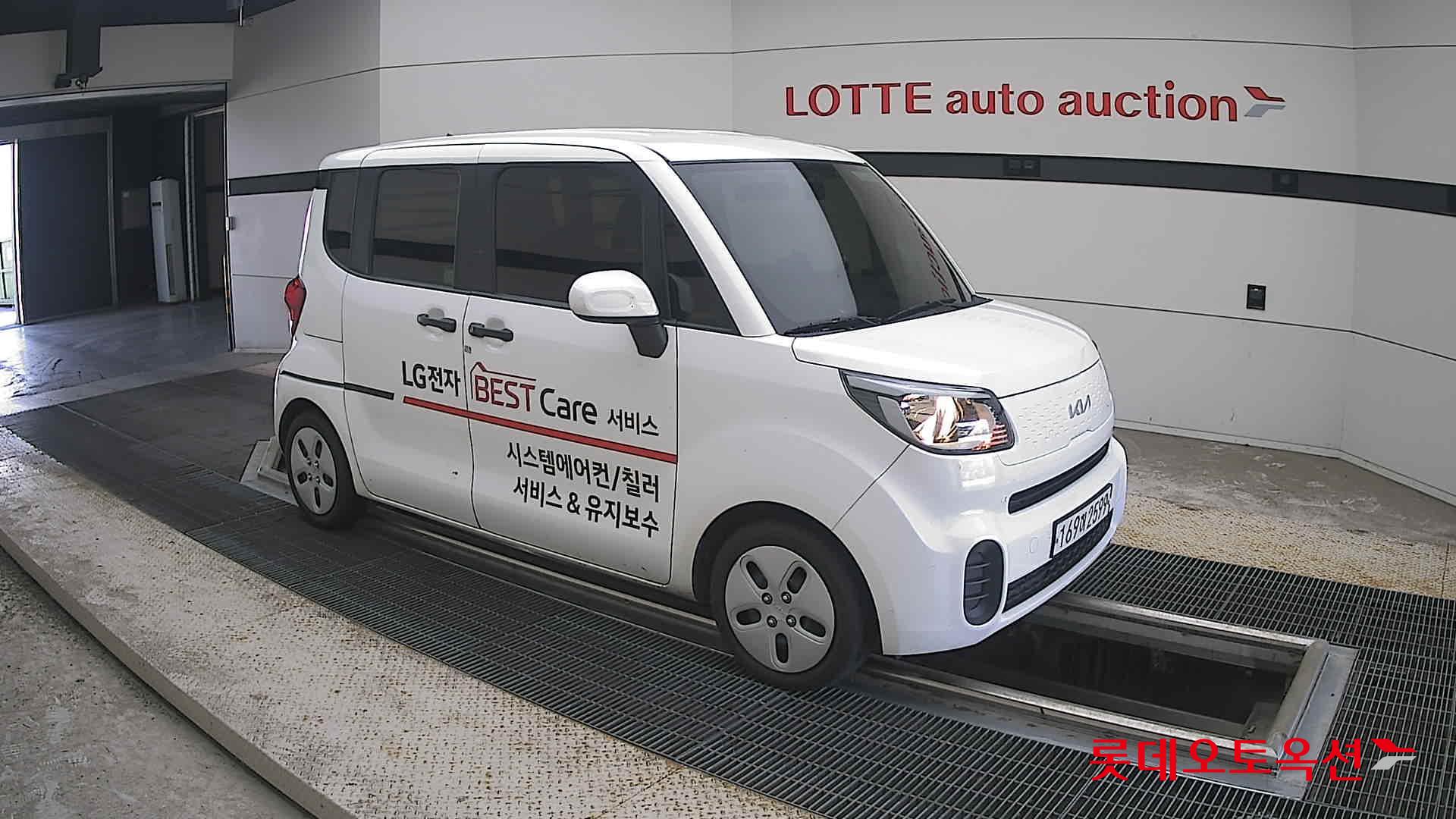2022 - kia ray