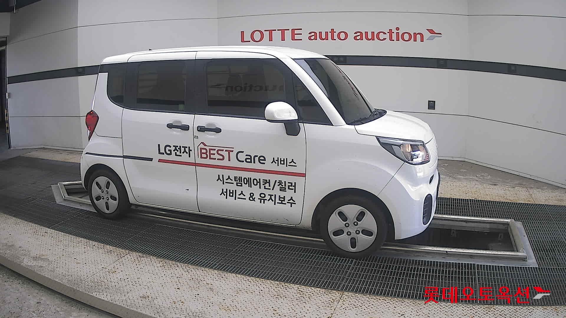 2022 - kia ray