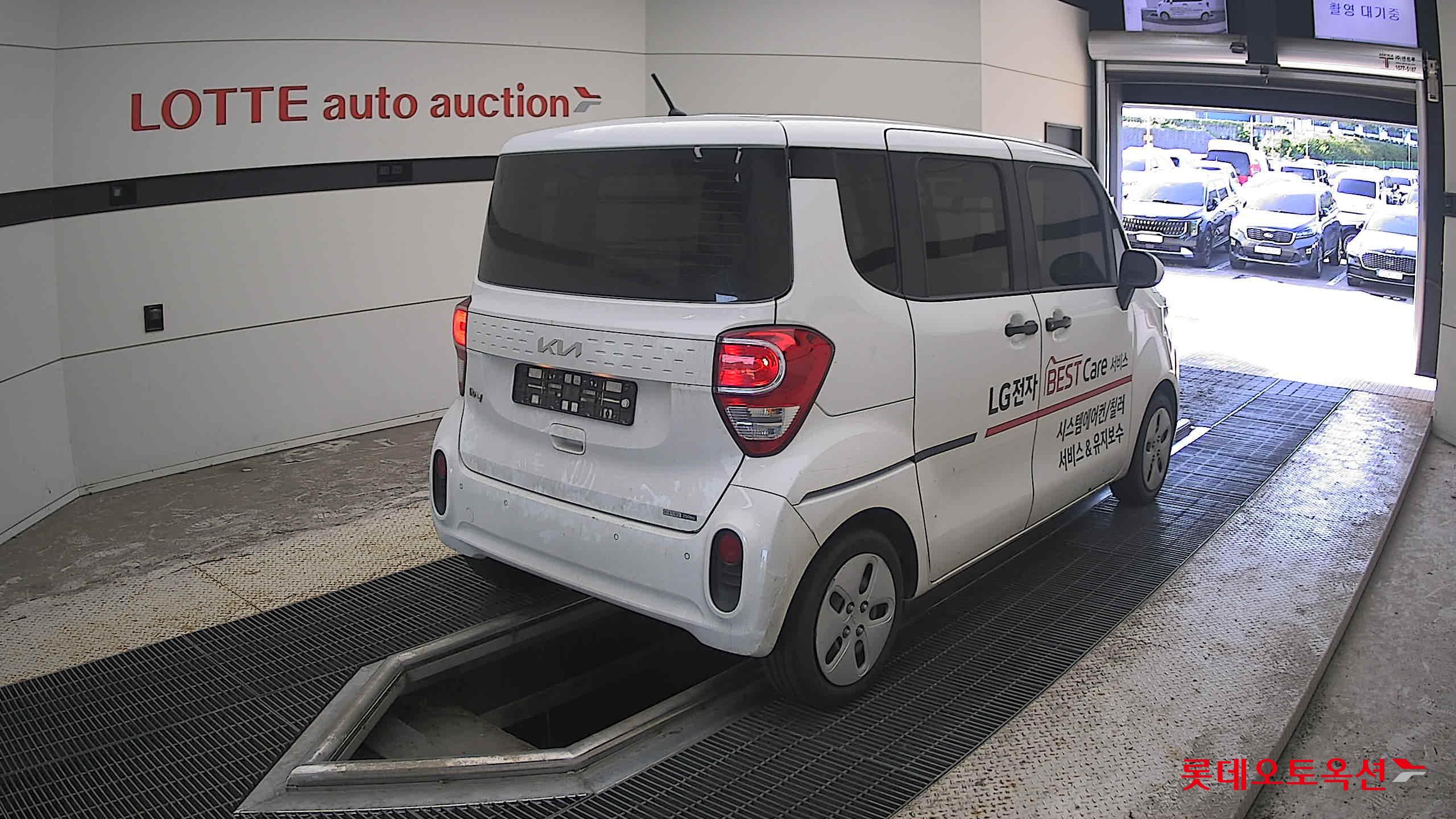 2022 - kia ray