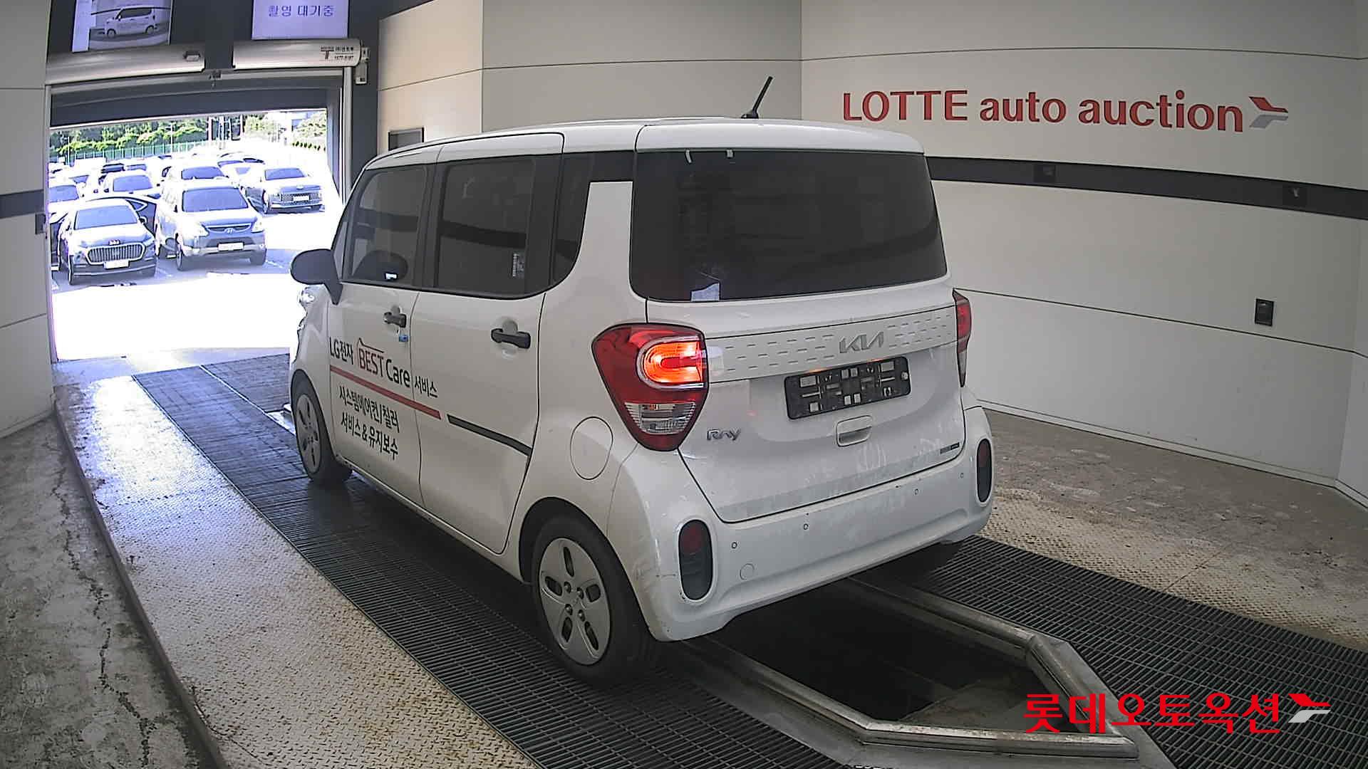2022 - kia ray