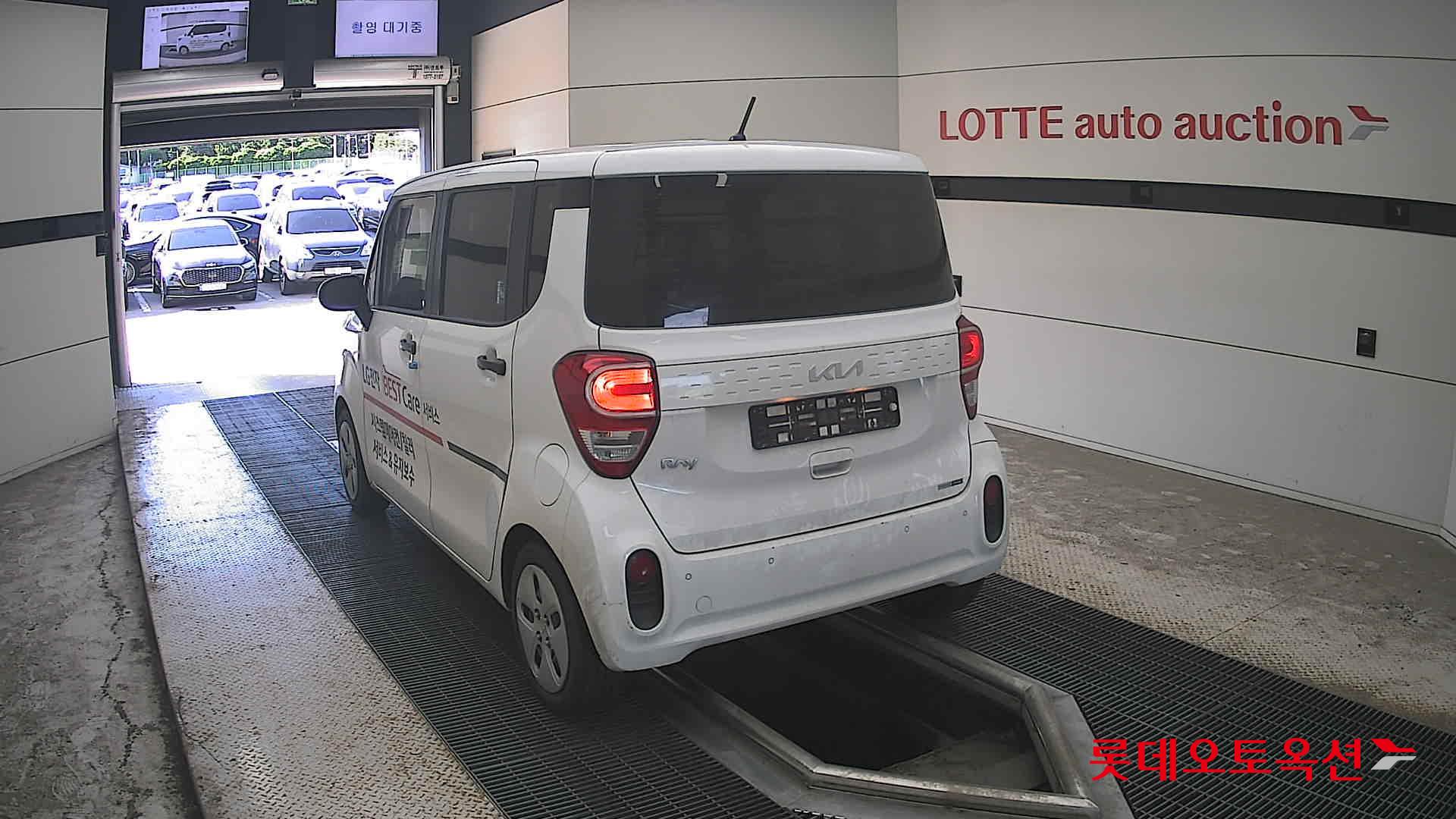 2022 - kia ray