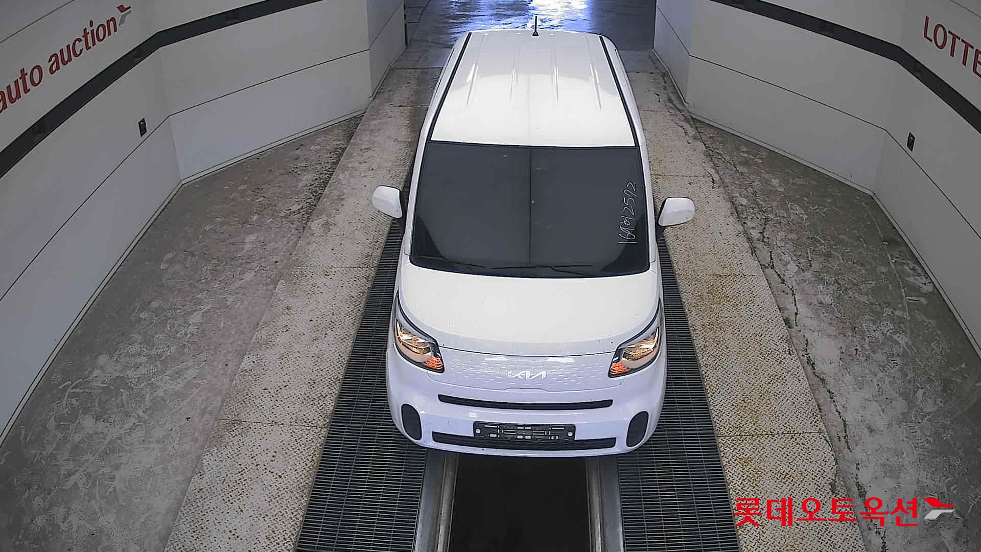 2022 - kia ray