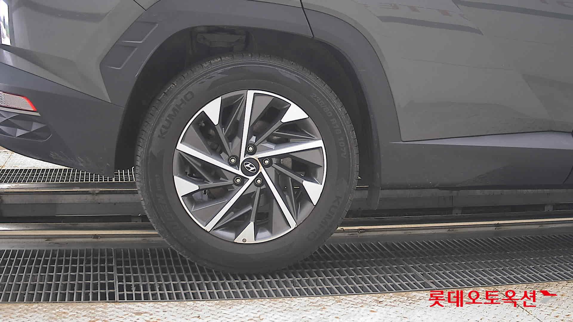 2021 - hyundai tucson