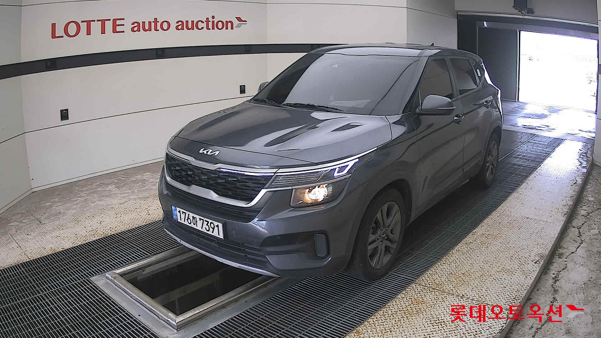 2023 - kia seltos