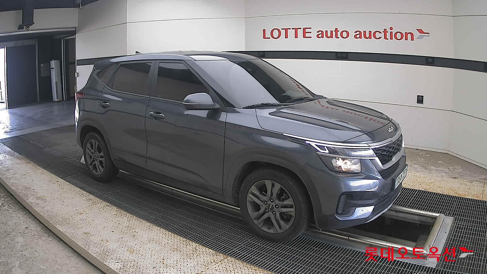 2023 - kia seltos