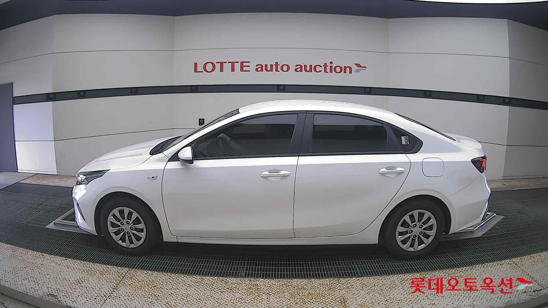 2022 - kia k3