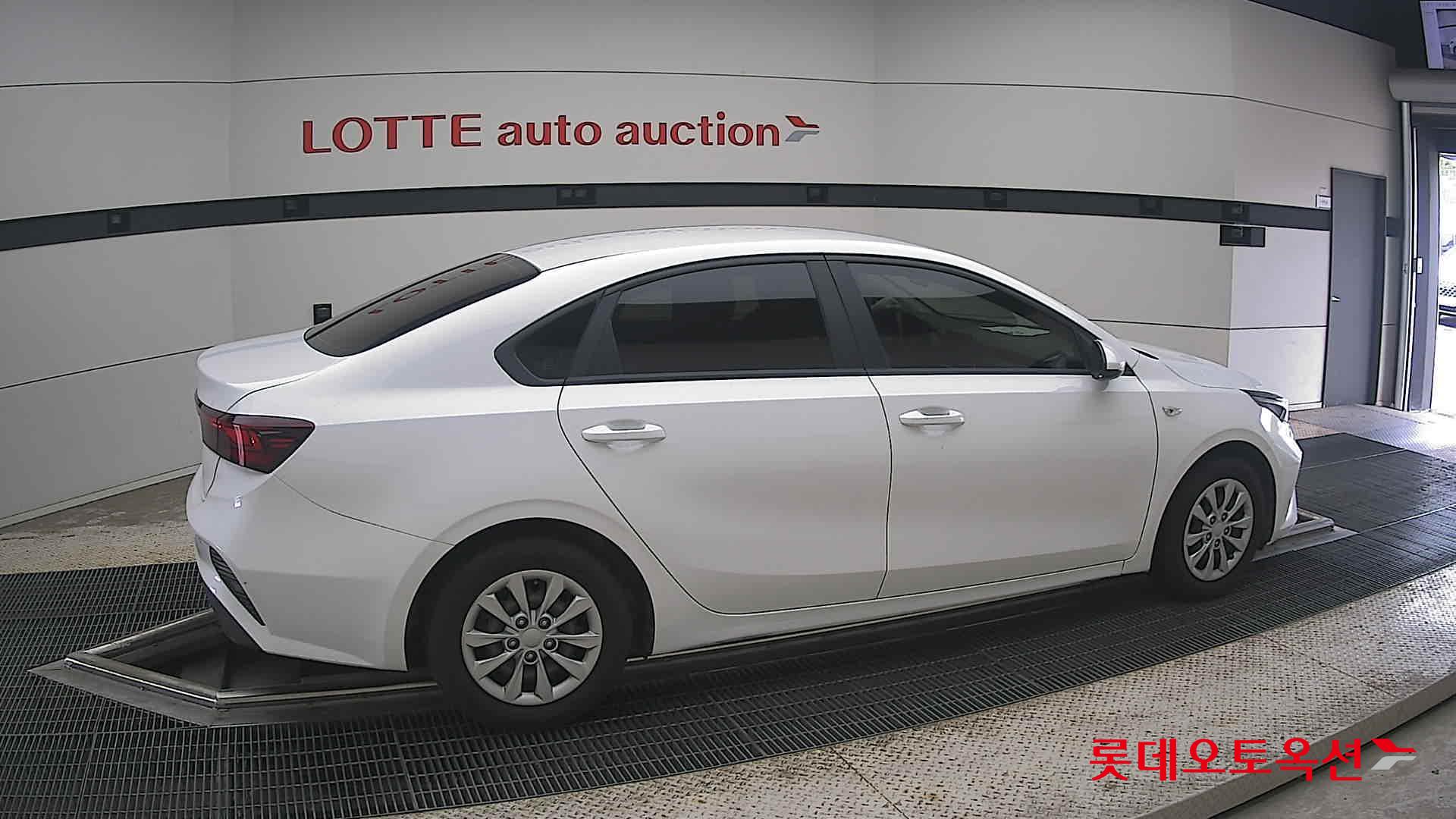 2022 - kia k3