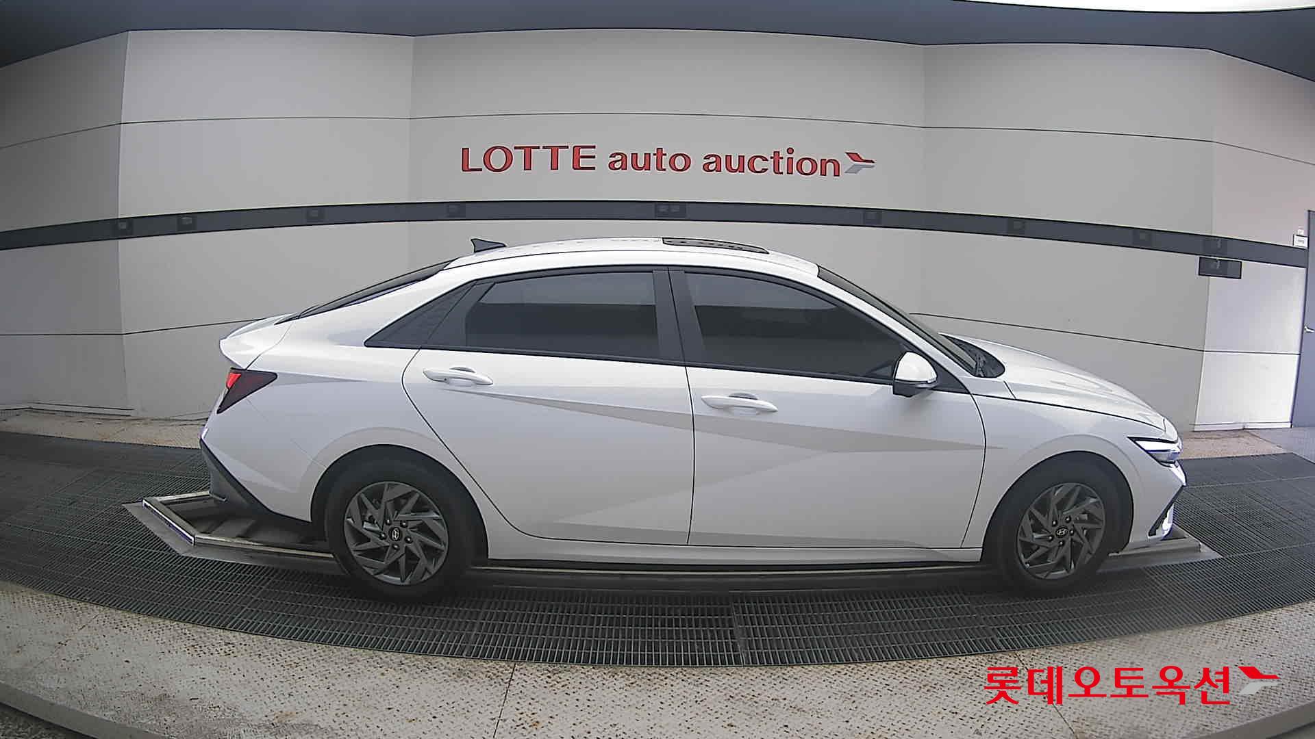 2024 - hyundai avante