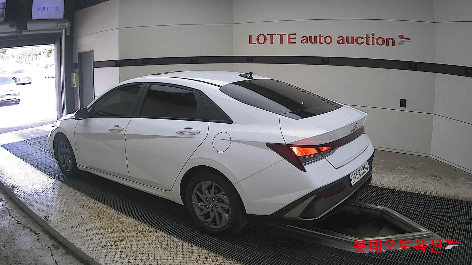 2024 - hyundai avante