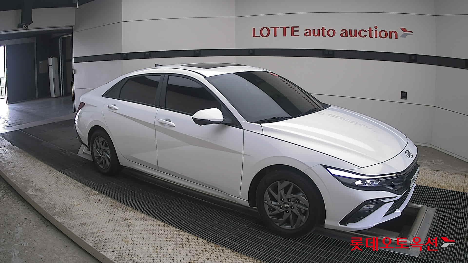 2024 - hyundai avante