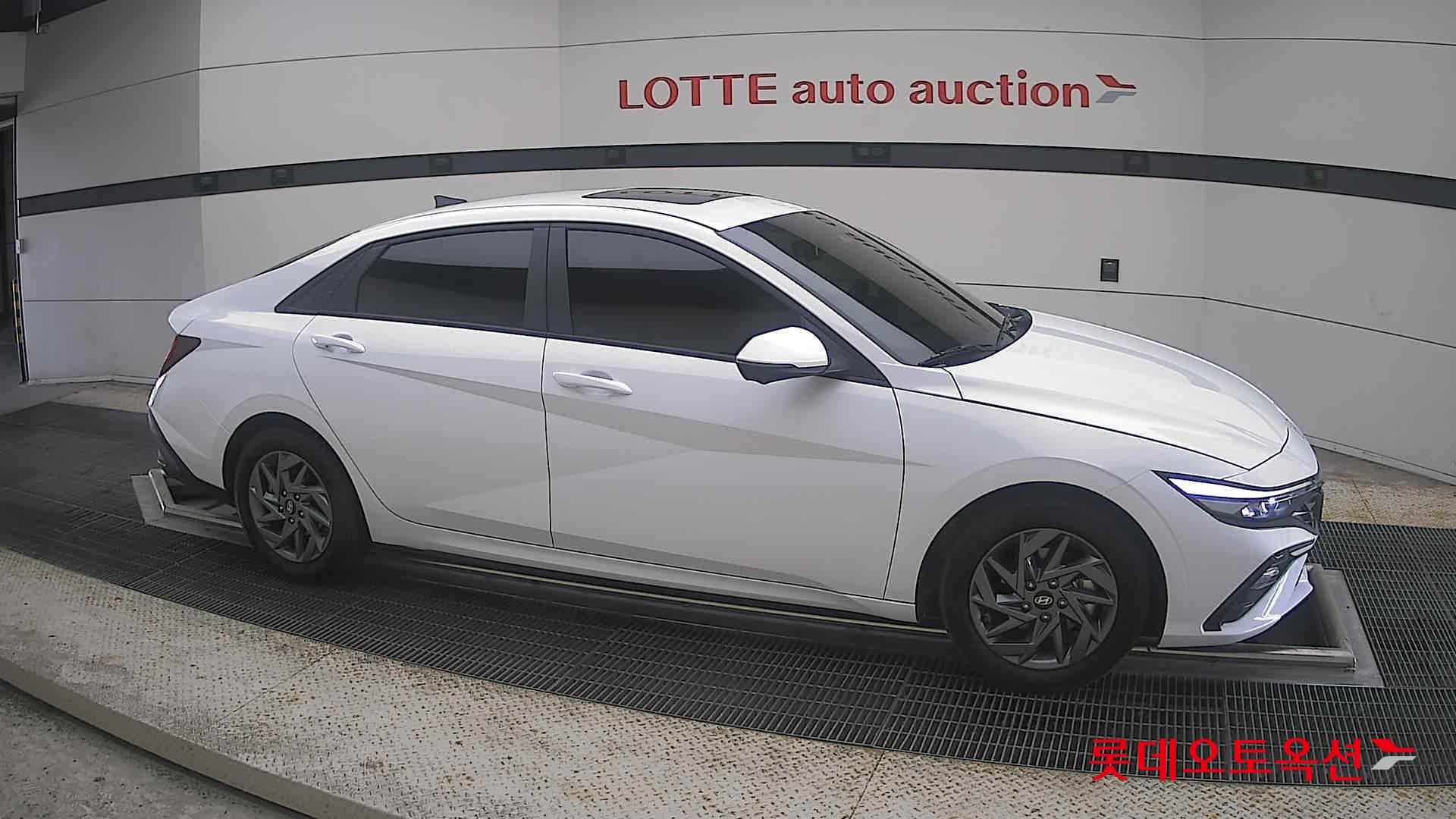 2024 - hyundai avante