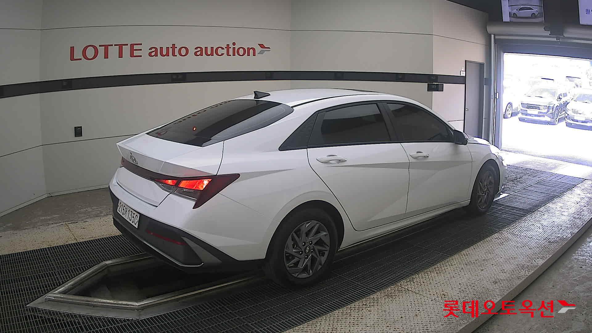 2024 - hyundai avante