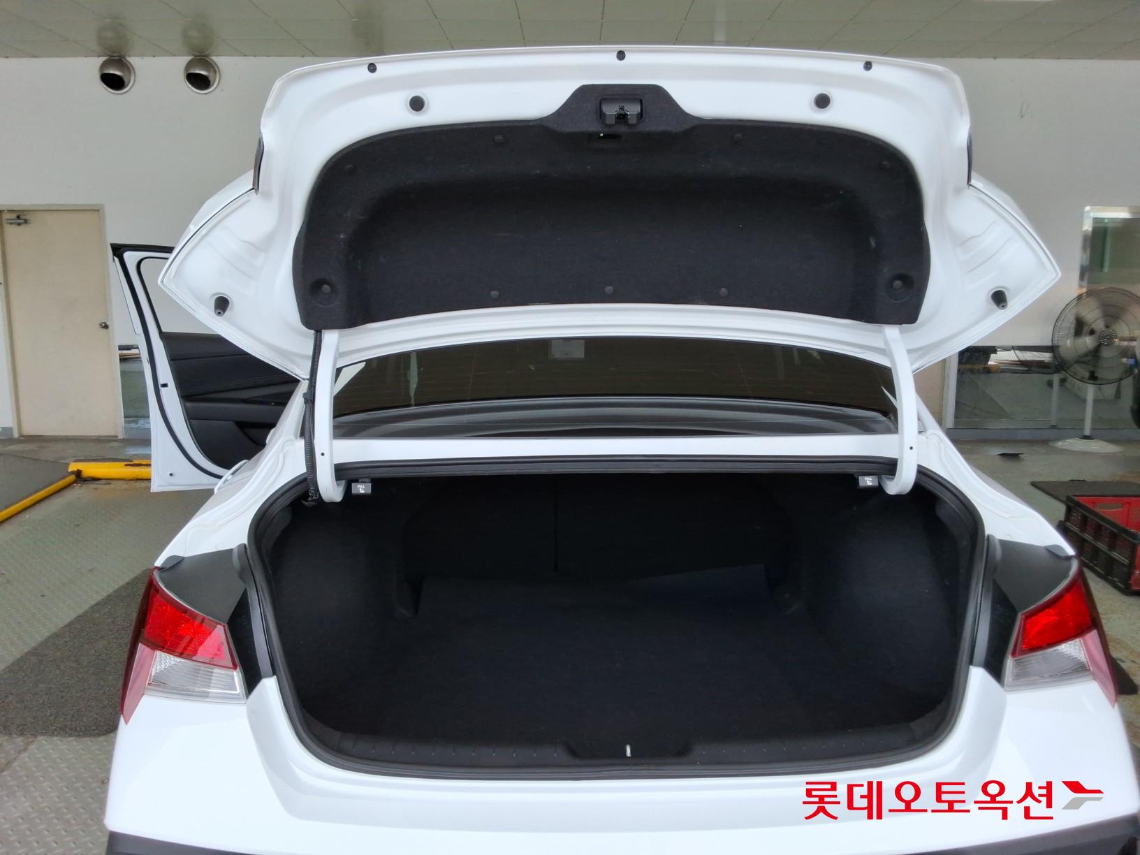 2024 - hyundai avante