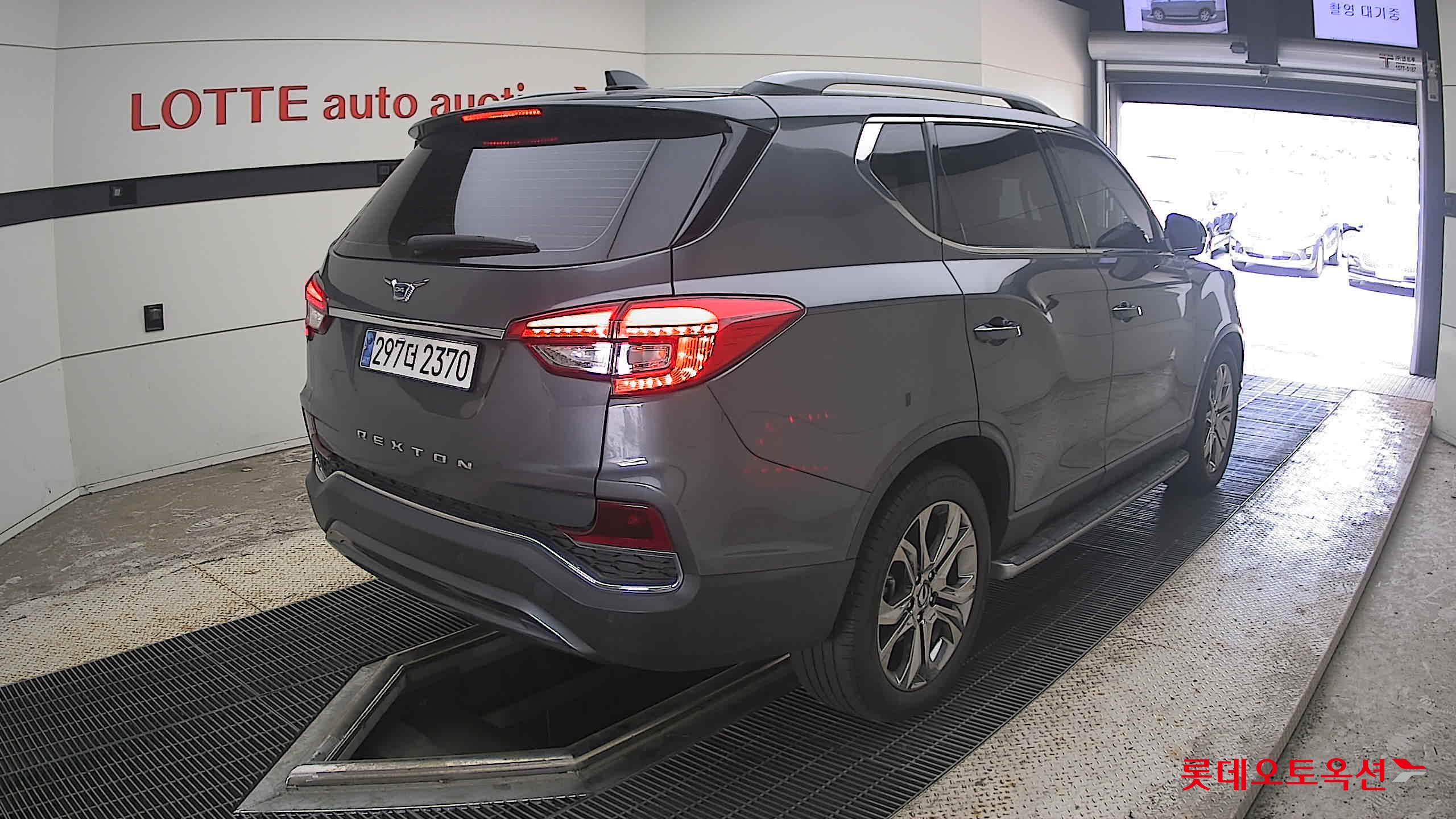 2020 - ssangyong rexton