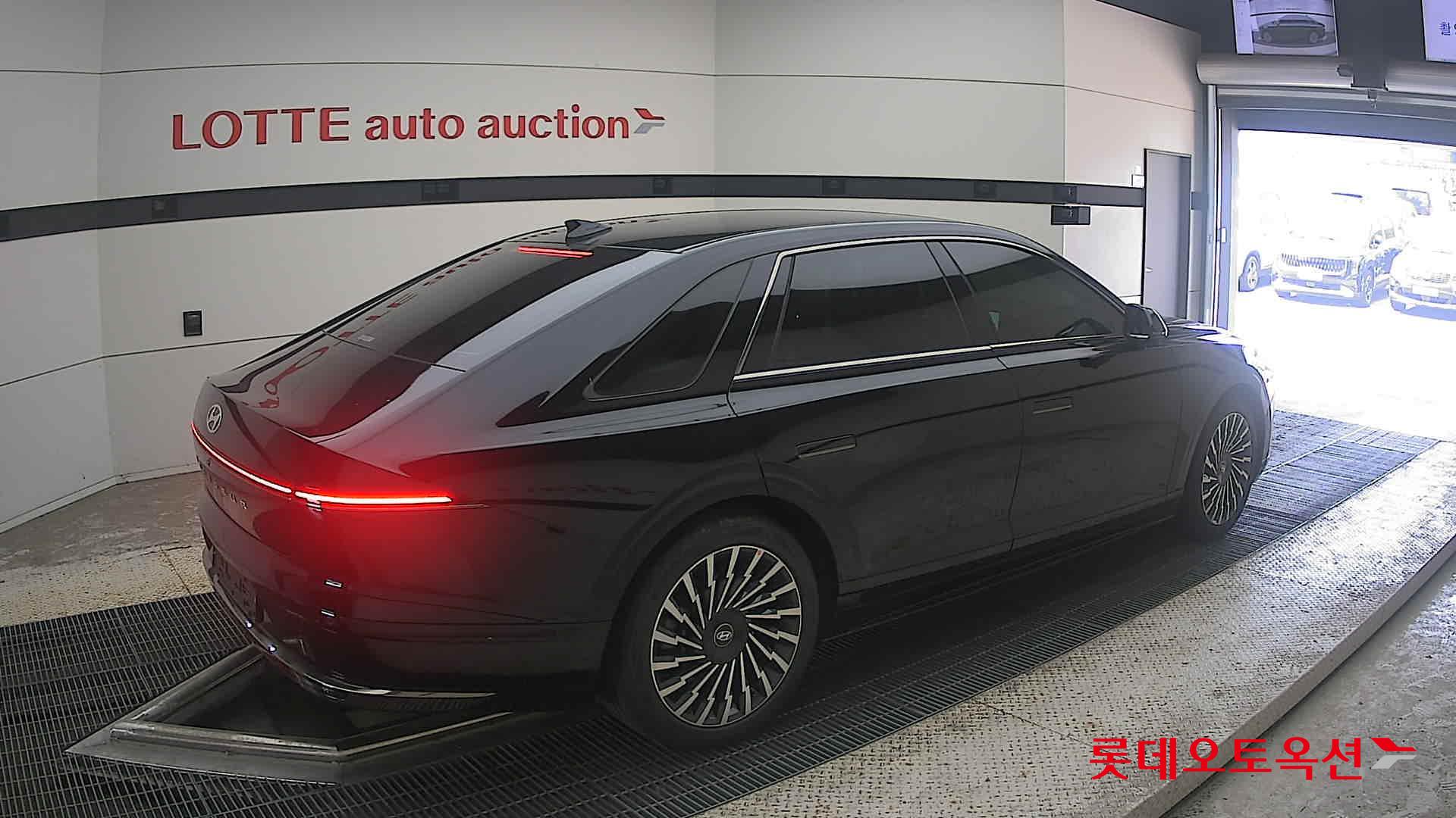 2025 - hyundai grandeur