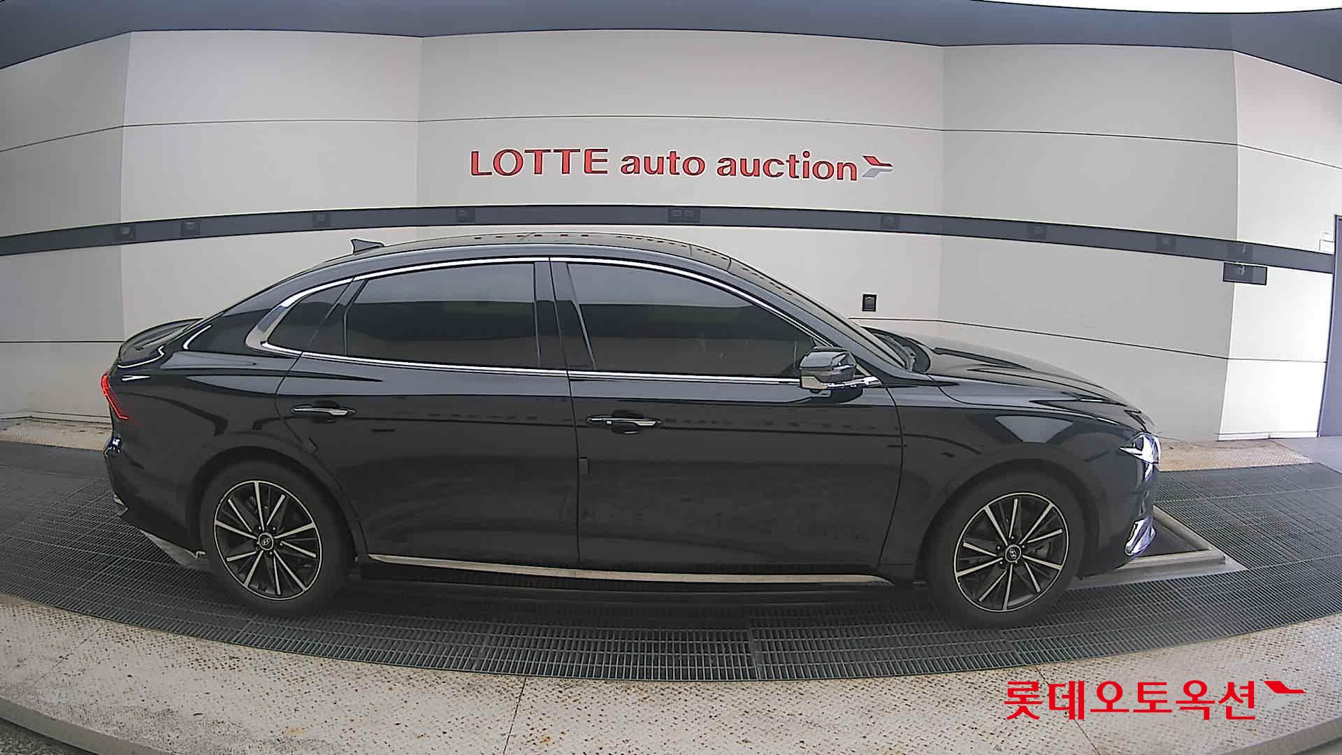 2022 - hyundai grandeur