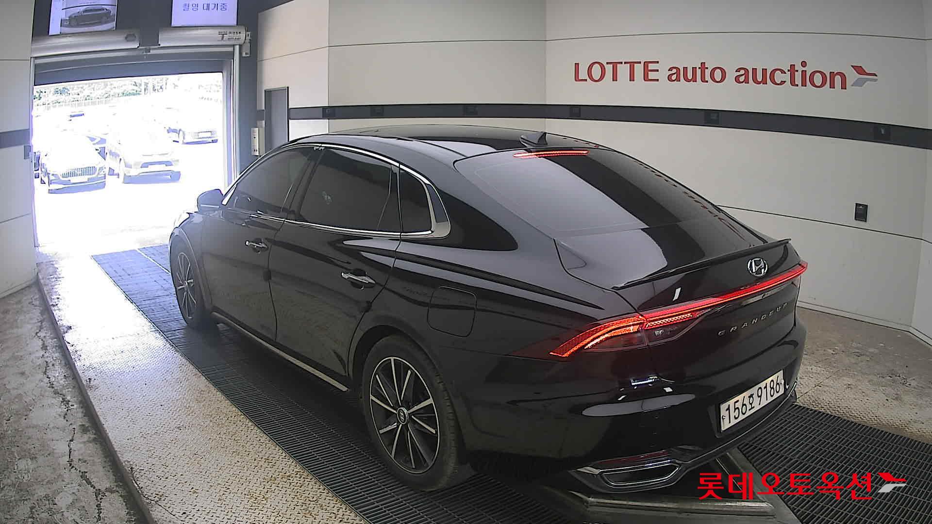 2022 - hyundai grandeur