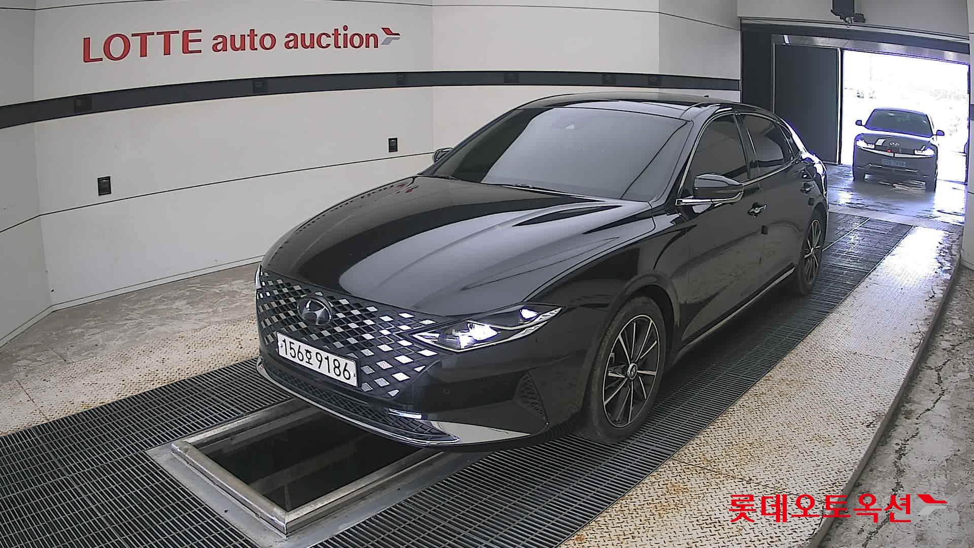 2022 - hyundai grandeur