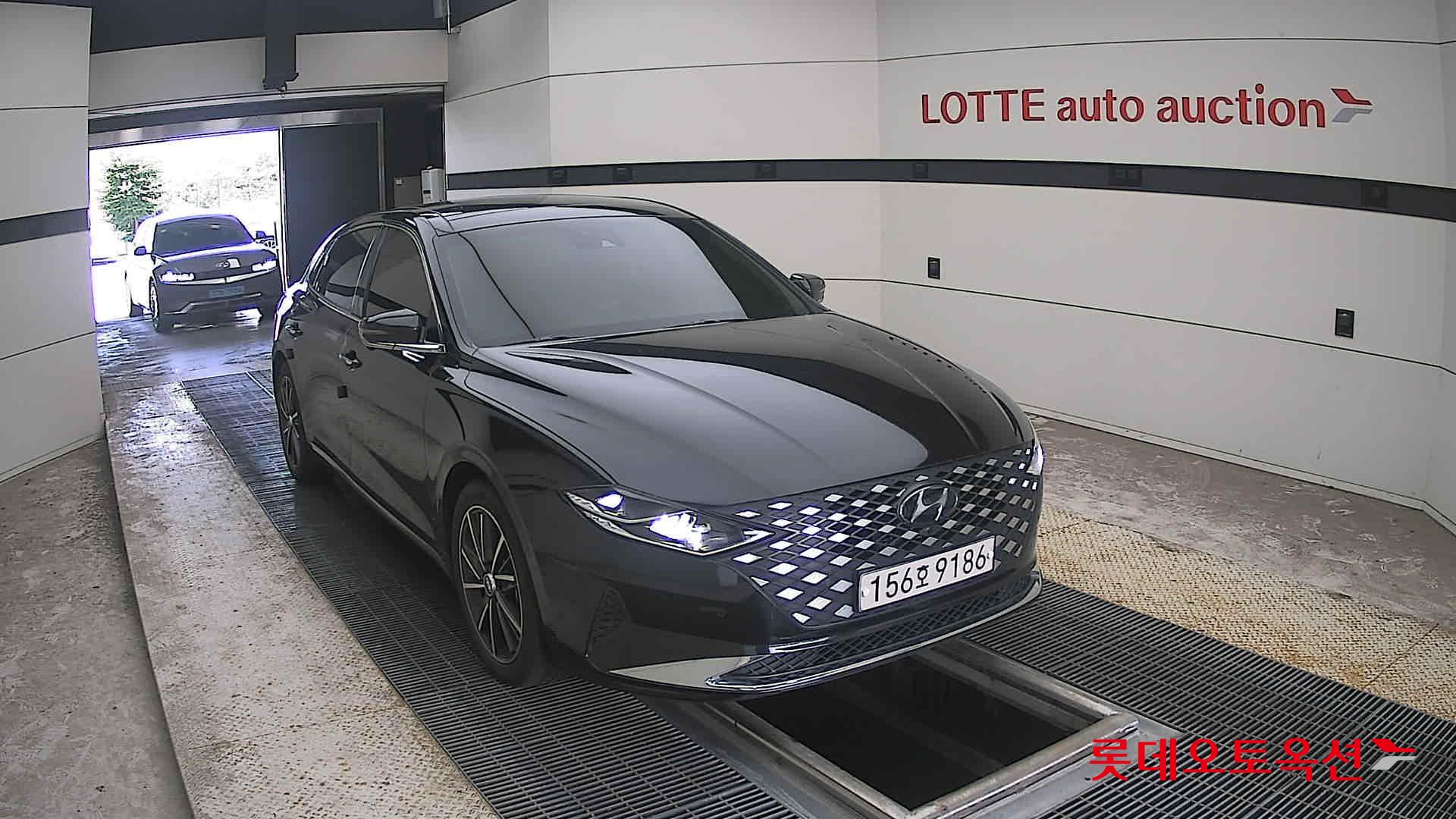 2022 - hyundai grandeur