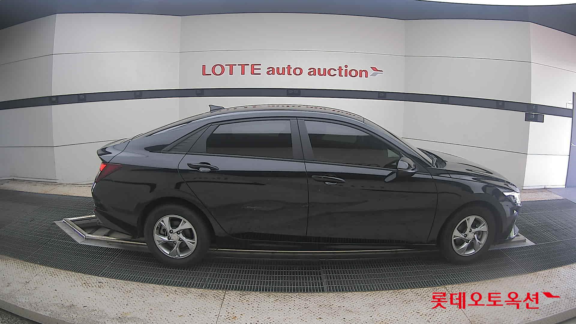 2021 - hyundai avante