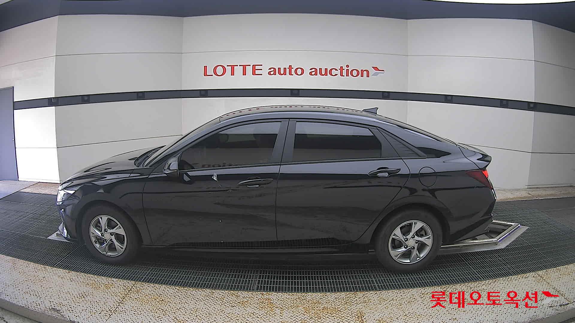 2021 - hyundai avante