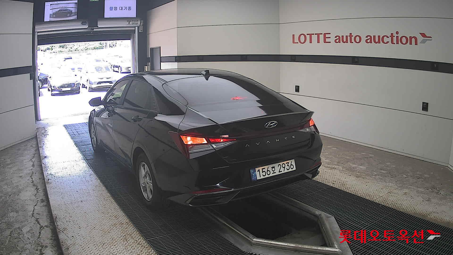 2021 - hyundai avante