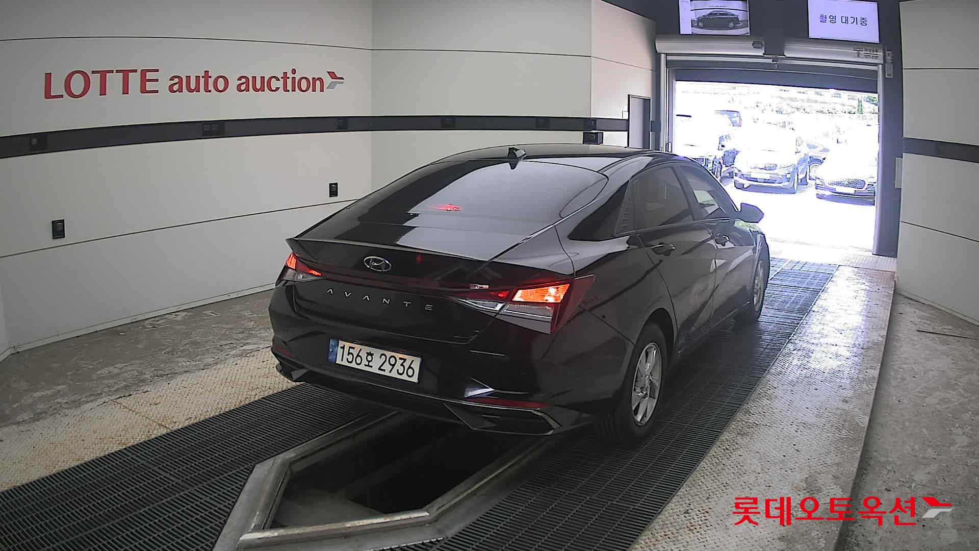 2021 - hyundai avante