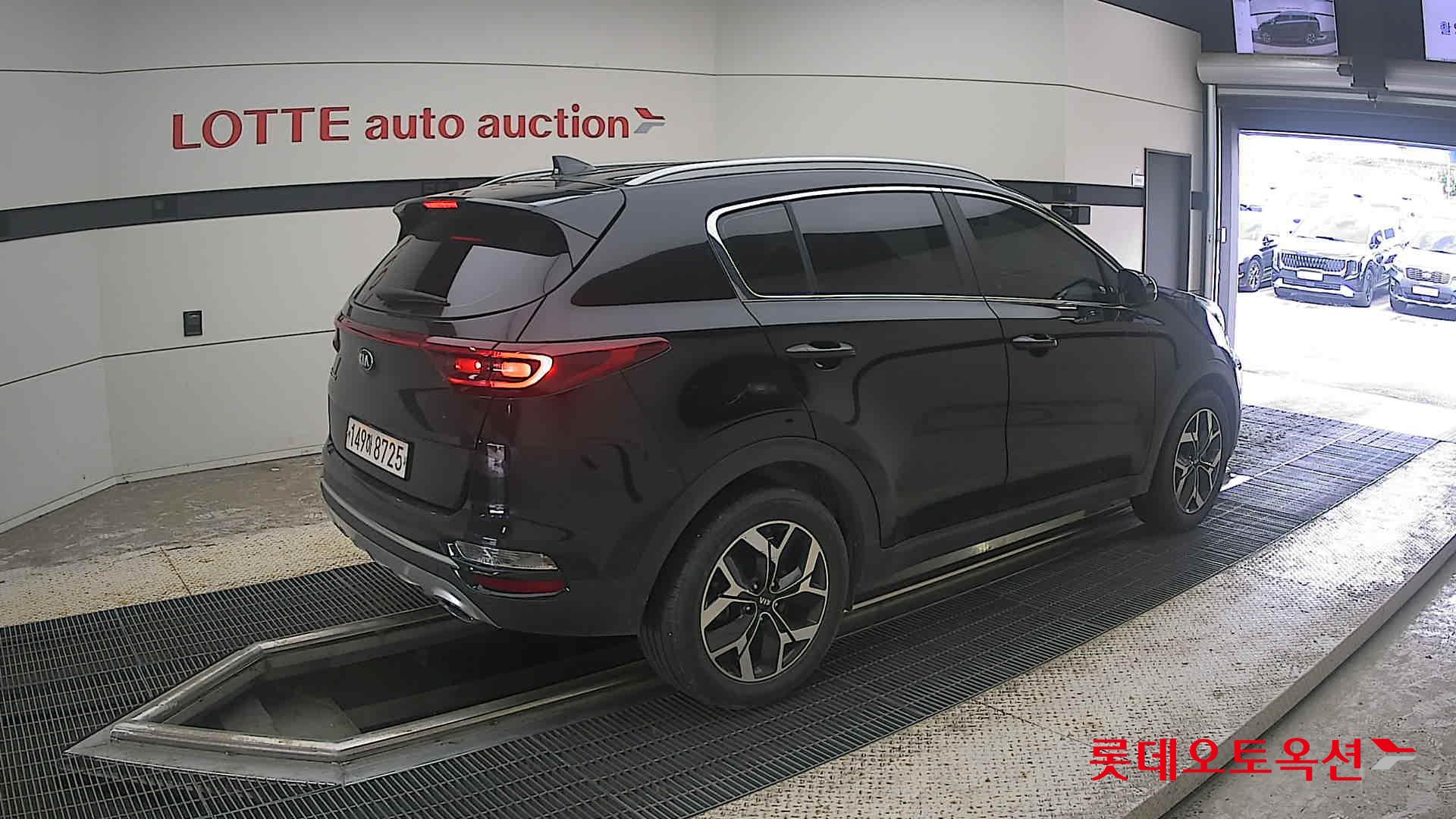 2022 - kia sportage
