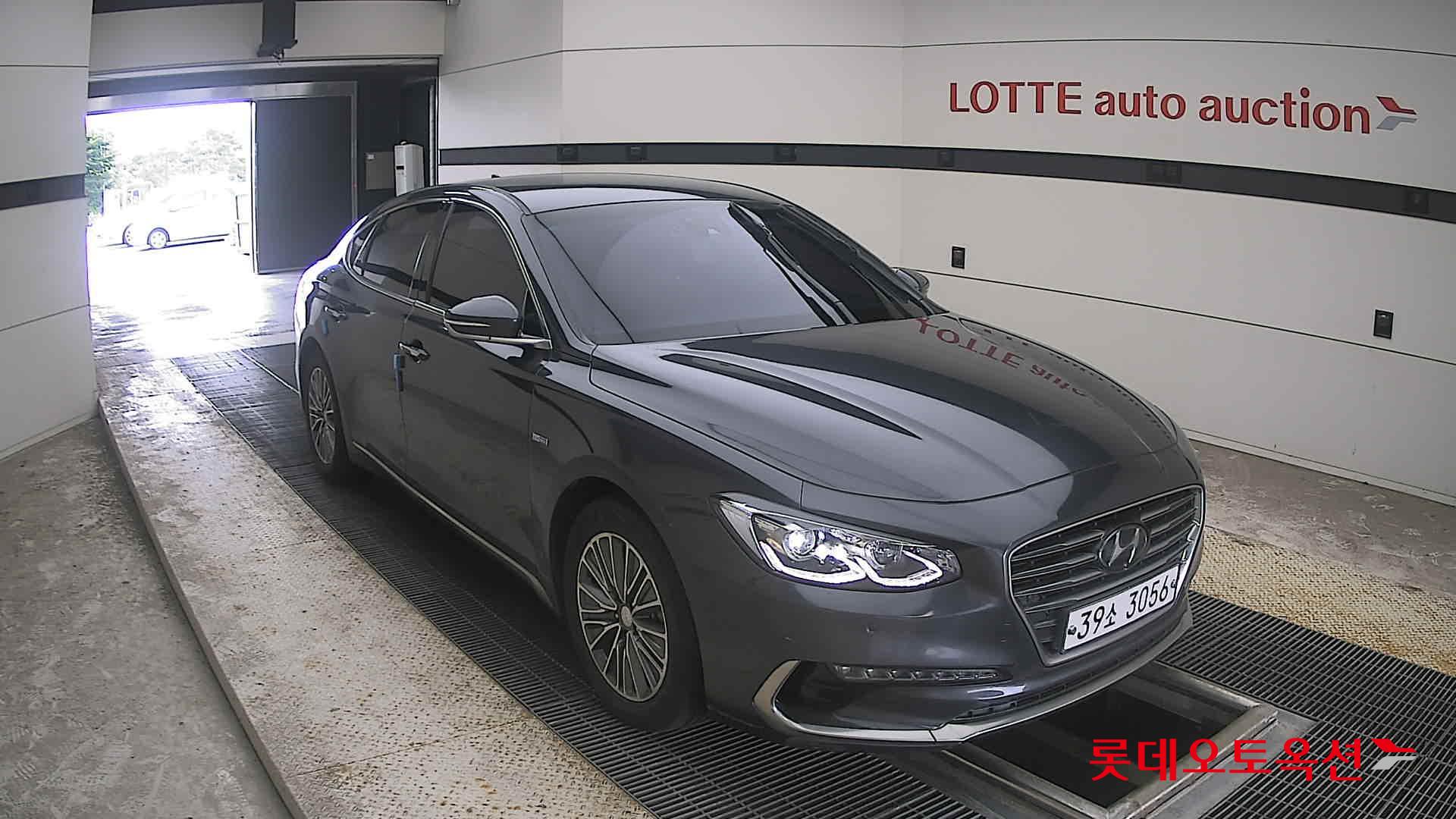 2018 - hyundai grandeur