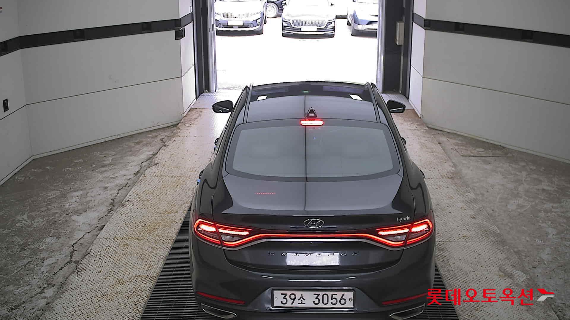 2018 - hyundai grandeur